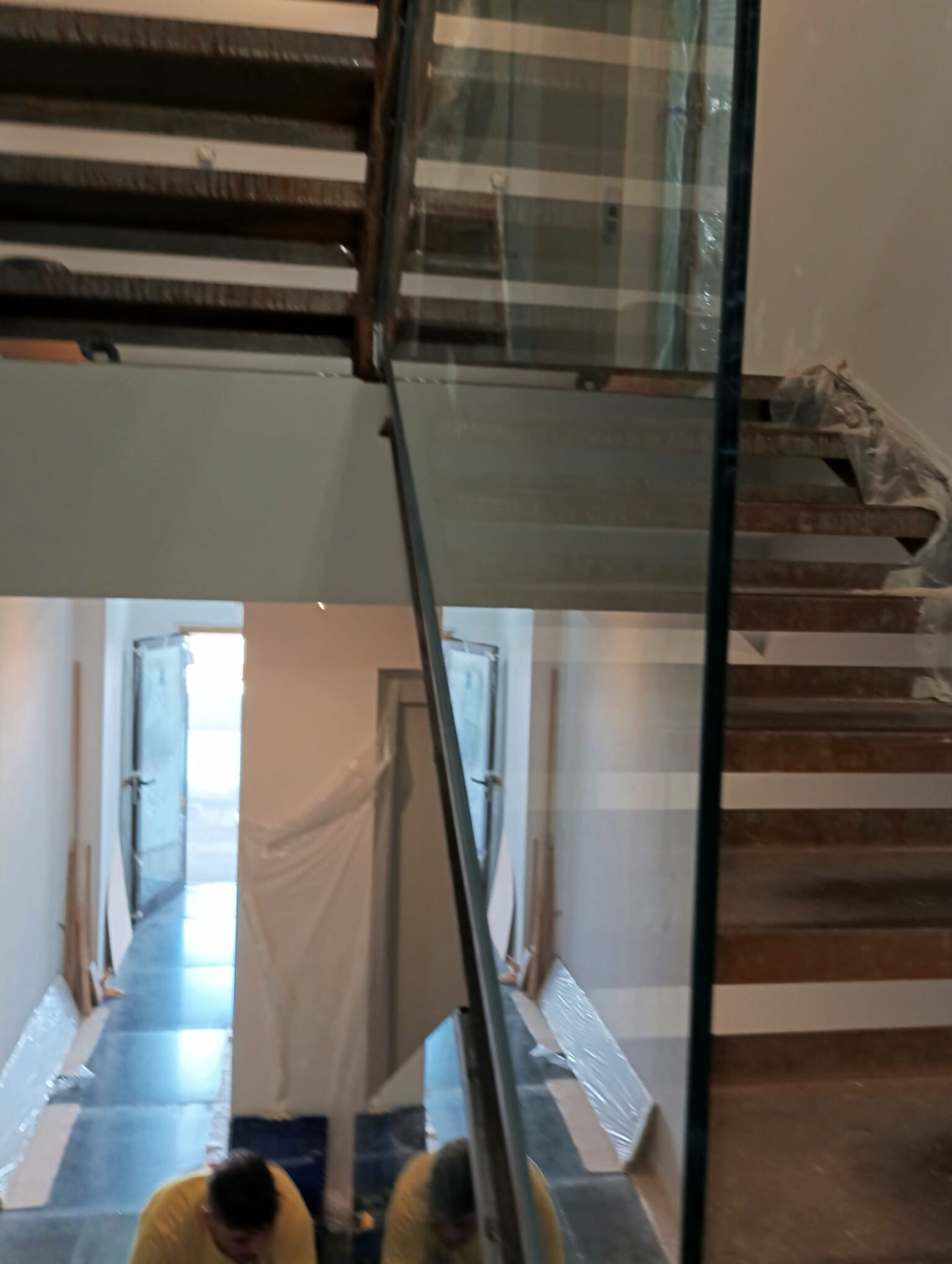 Barandillas para escaleras de vidrio LAMIGLAS 5+5 mm transparente con forma