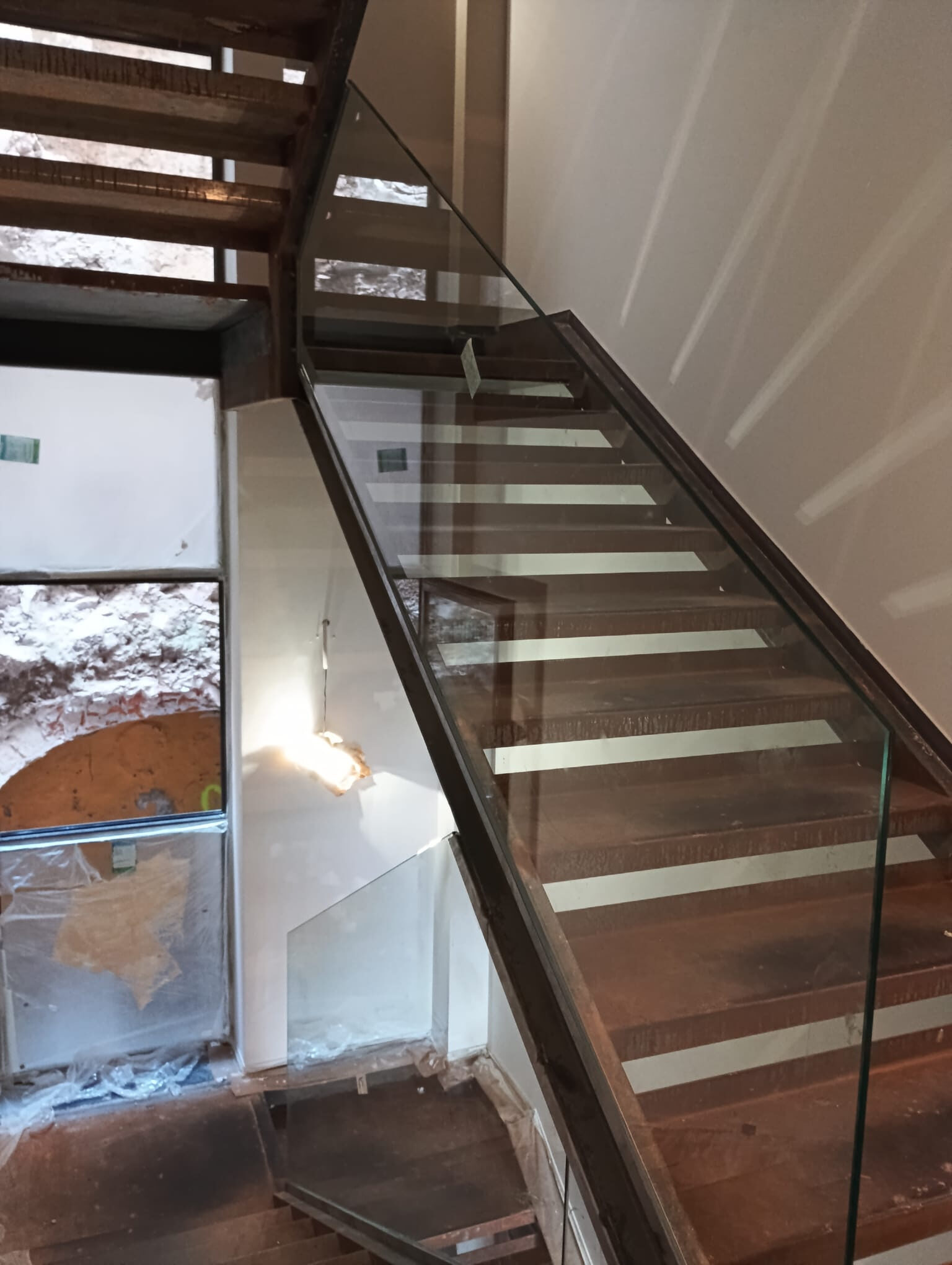 Barandillas para escaleras de vidrio LAMIGLAS 5+5 mm transparente con forma