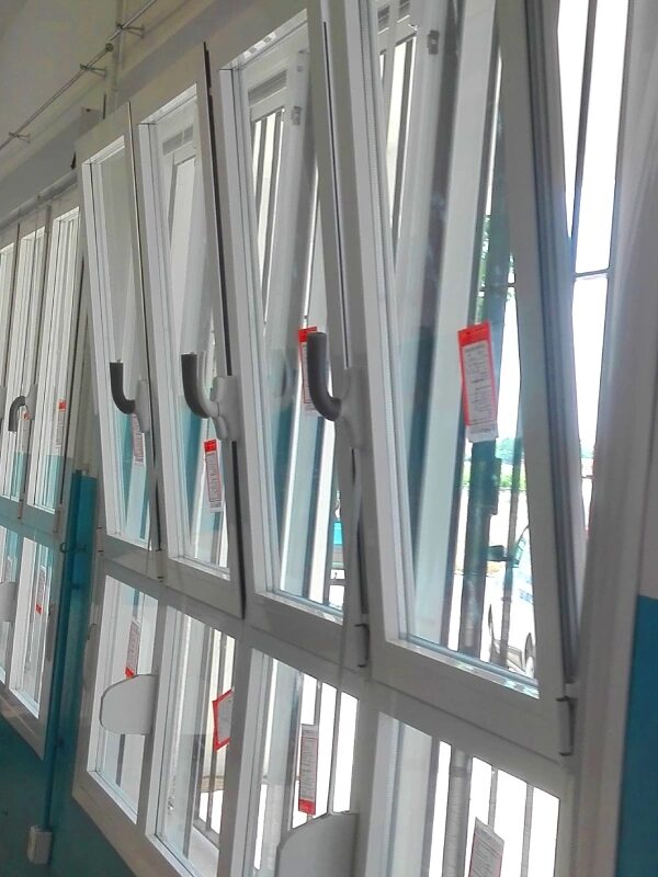 Ventanas oscilobatientes