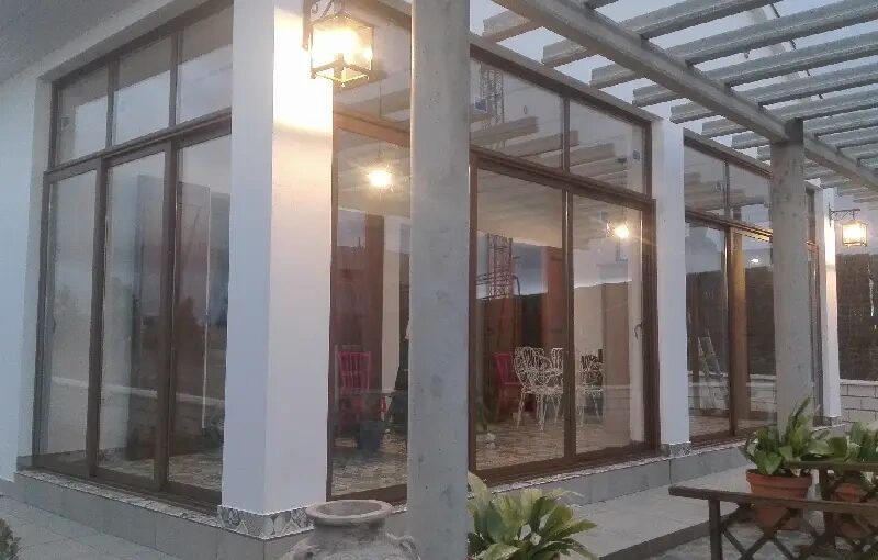 Cerramiento fijo para porche